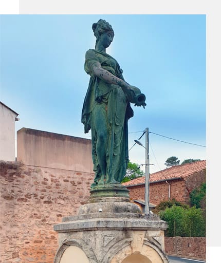 Statue à Cazedarnes - JCC